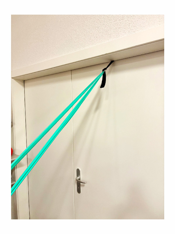 Sangle d'ancrage avec anneau pour porte